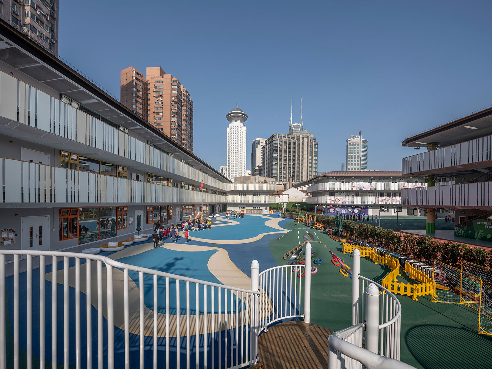 上海市同福里地块过渡临时校园丨中国上海丨华建集团上海建筑设计研究院,FREE STUDIO 工作室-13