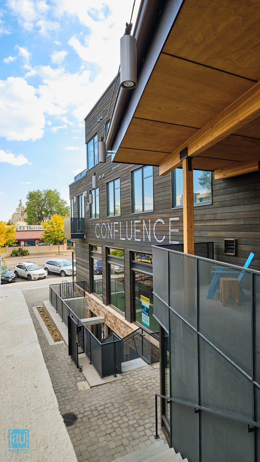 艺术的交融  境·界（这里The E·terior由于E·terior不是常规单词，E可能代表独特概念创造，terior类似interiorexterior词根有内外之意，结合A Confluence of Art整体艺术氛围，推测E·terior是营造独特概念境·界，和艺术的交融在主题上也匹配） -75