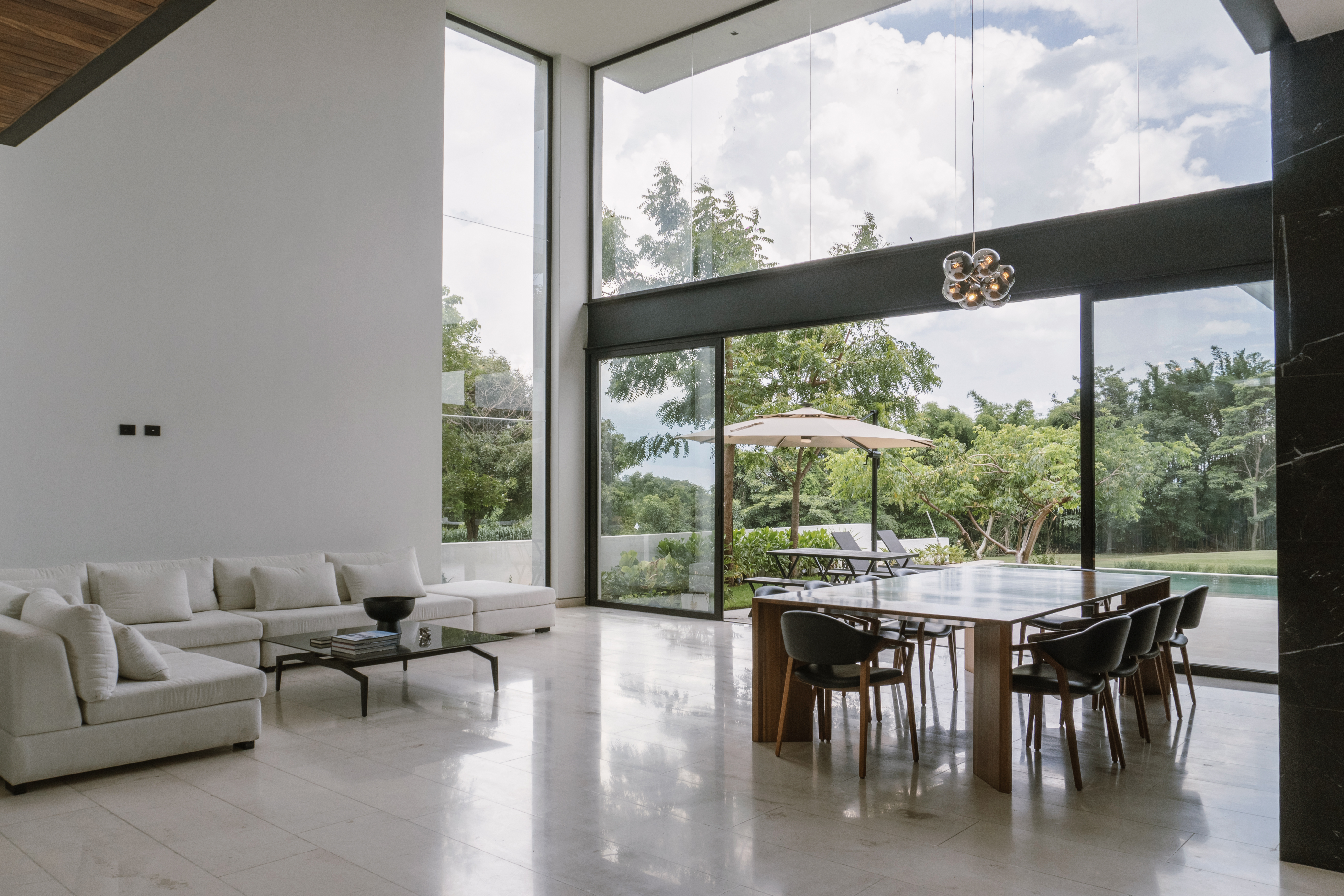 Interiores casa Azalea 90-0