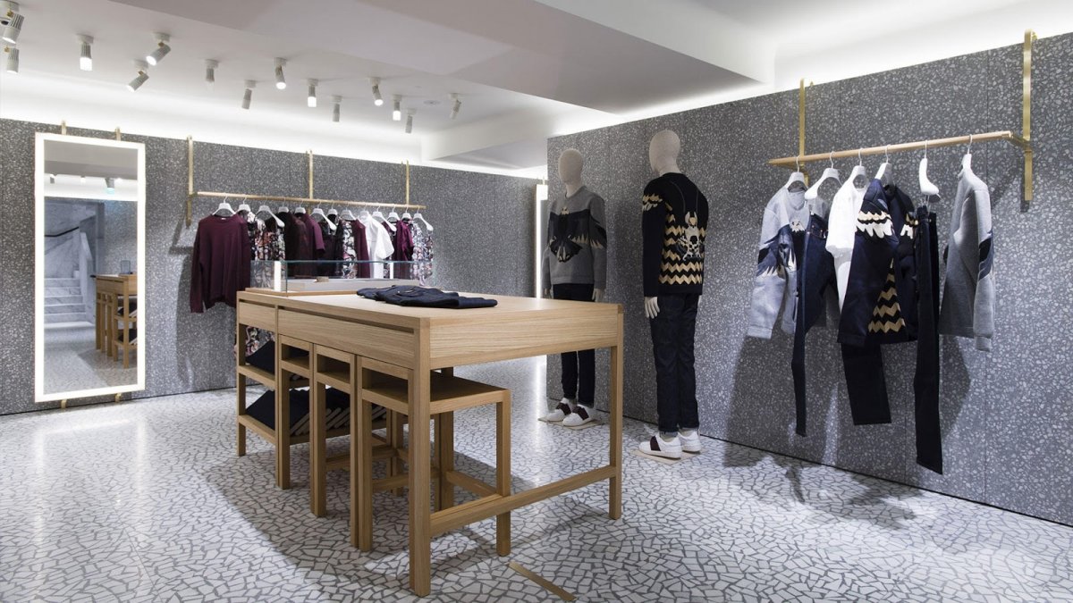 Valentino罗马旗舰店-25