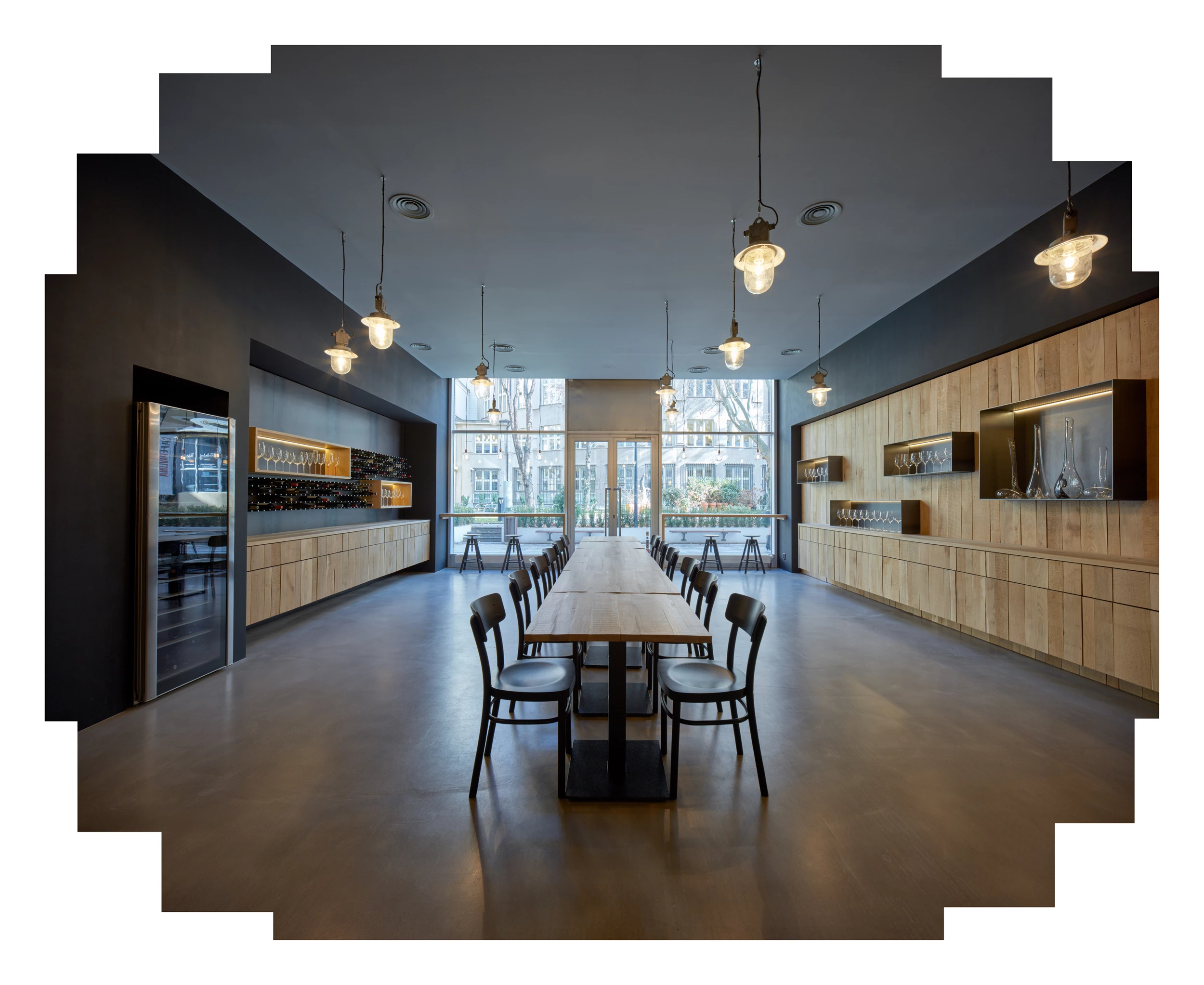 RIEDEL 酒杯捷克展示店,纯美玻璃与原始材料的对话-7