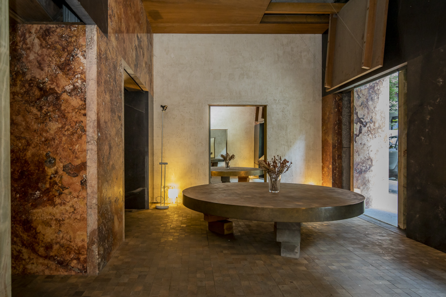 马德里 Brutalist 鞋履陈列室丨西班牙马德里丨Francisco Alonso-22