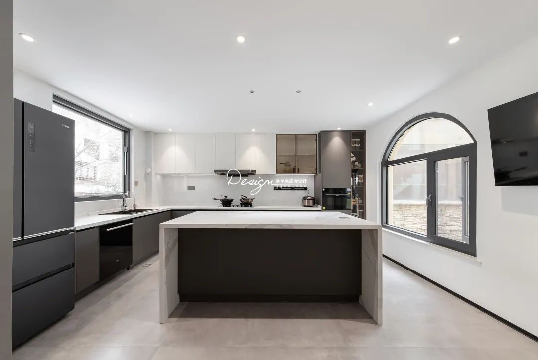 昆明滇池卫城现代简约商住空间丨中国昆明丨紫苹果装饰(昆明)分公司-31