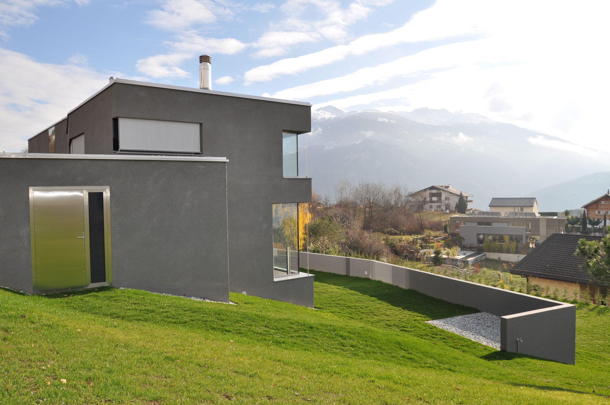 三层露台别墅-6