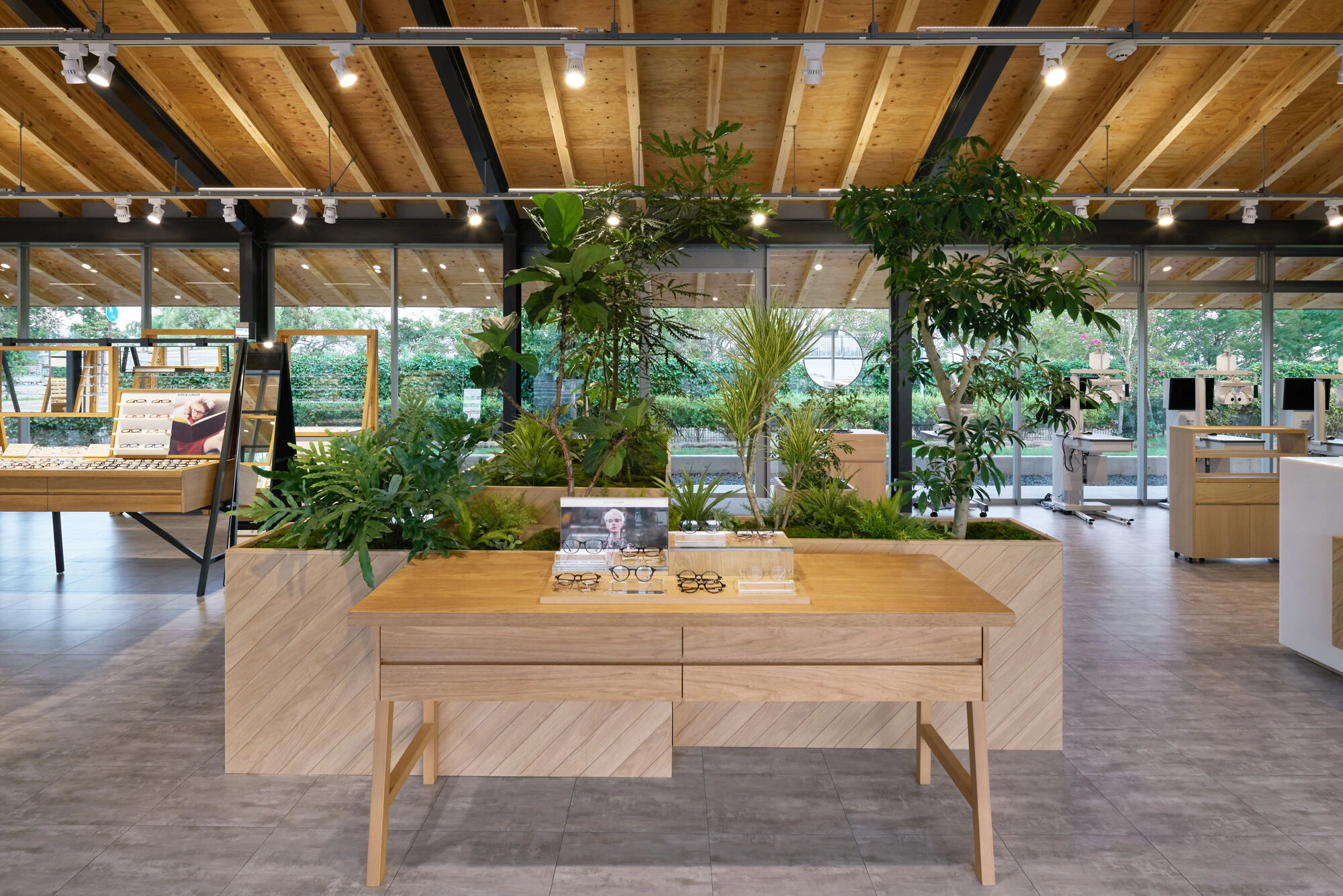 JINS Hikone 眼镜店丨日本滋贺丨Tadashi Hirai 设计工作室-36