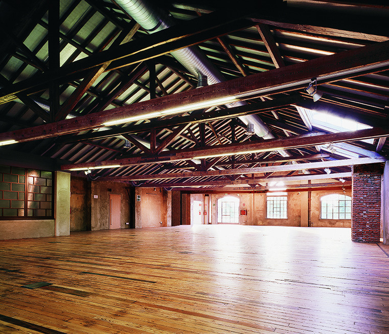 米兰百年工厂复兴,打造多功能活动空间-27