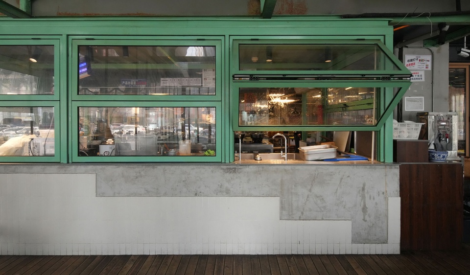 街边的绿色伞棚 · 五里关麓坊店 · 凡筑ArchFAN丨中国成都丨凡筑ArchFAN（成都凡筑建筑设计事务所有限公司）-44