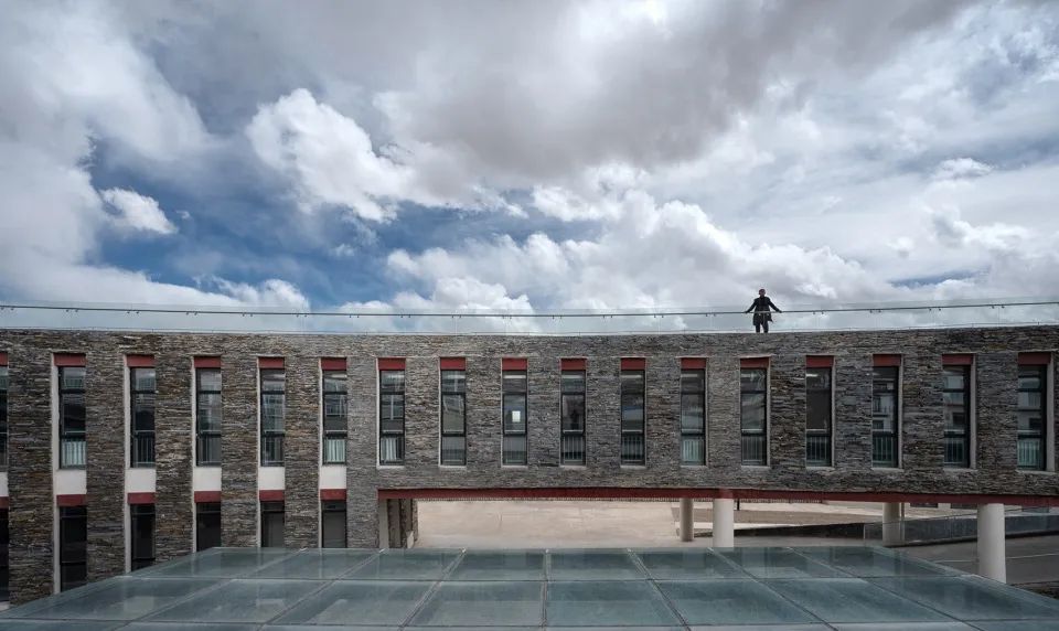 冈仁波齐下的卫生院丨北京八作建筑设计事务所有限公司-24