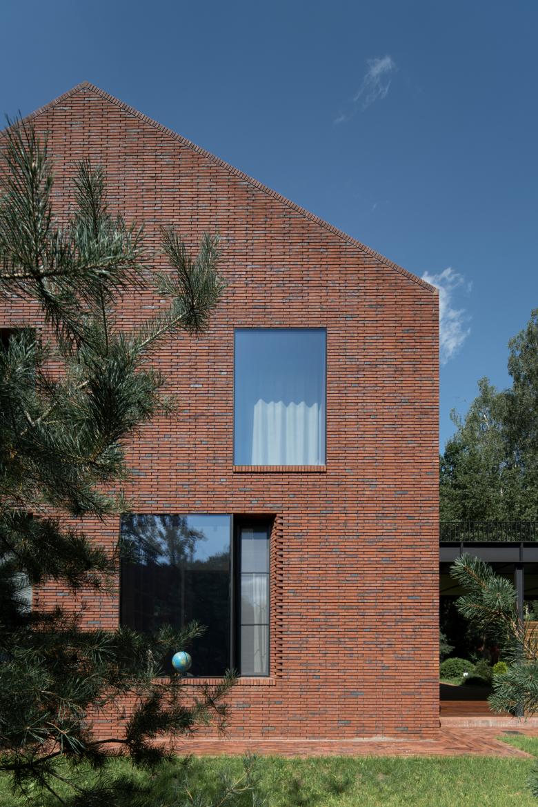 特罗伊茨克的私人住宅丨RussiaMoscow丨Sergey Skuratov Architects-13