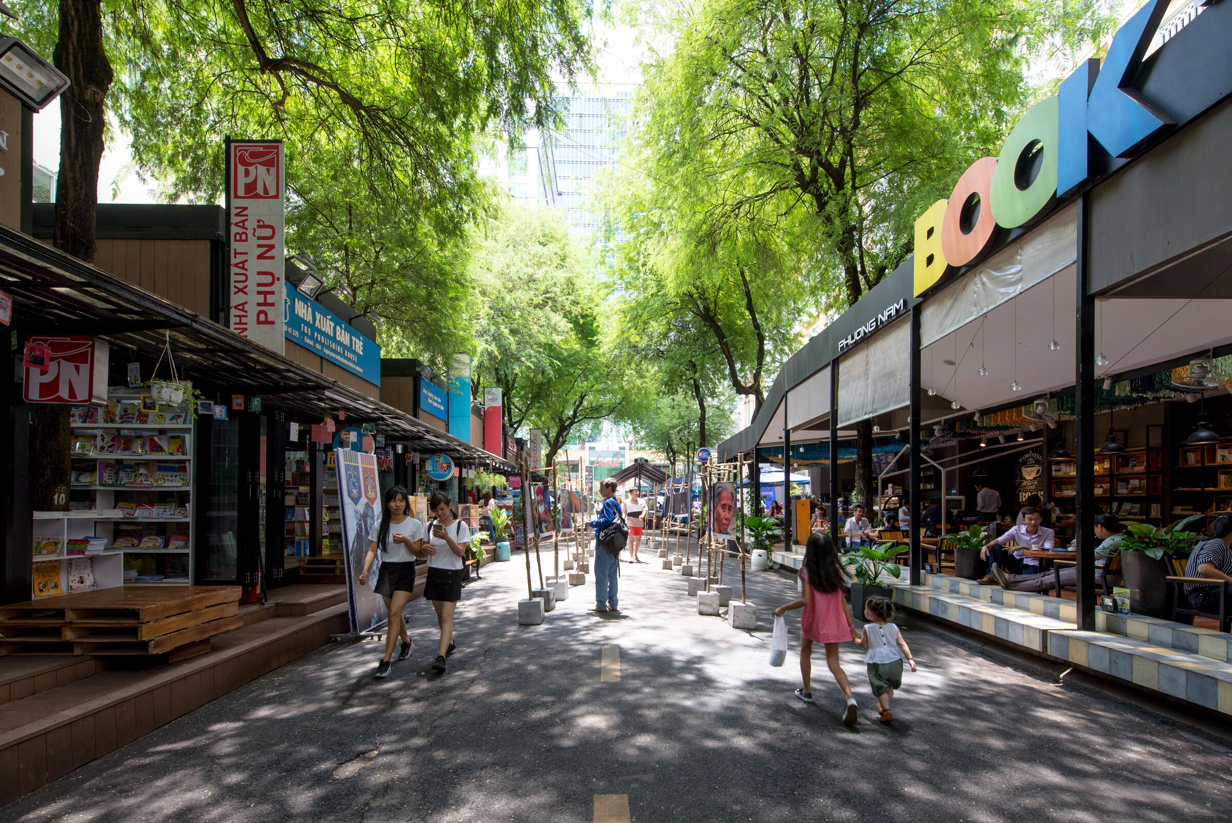 胡志明市图书街丨越南胡志明市丨TA 景观建筑-32