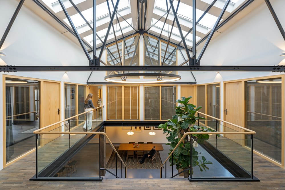 阿姆斯特丹旧体育馆变宜居新家-18