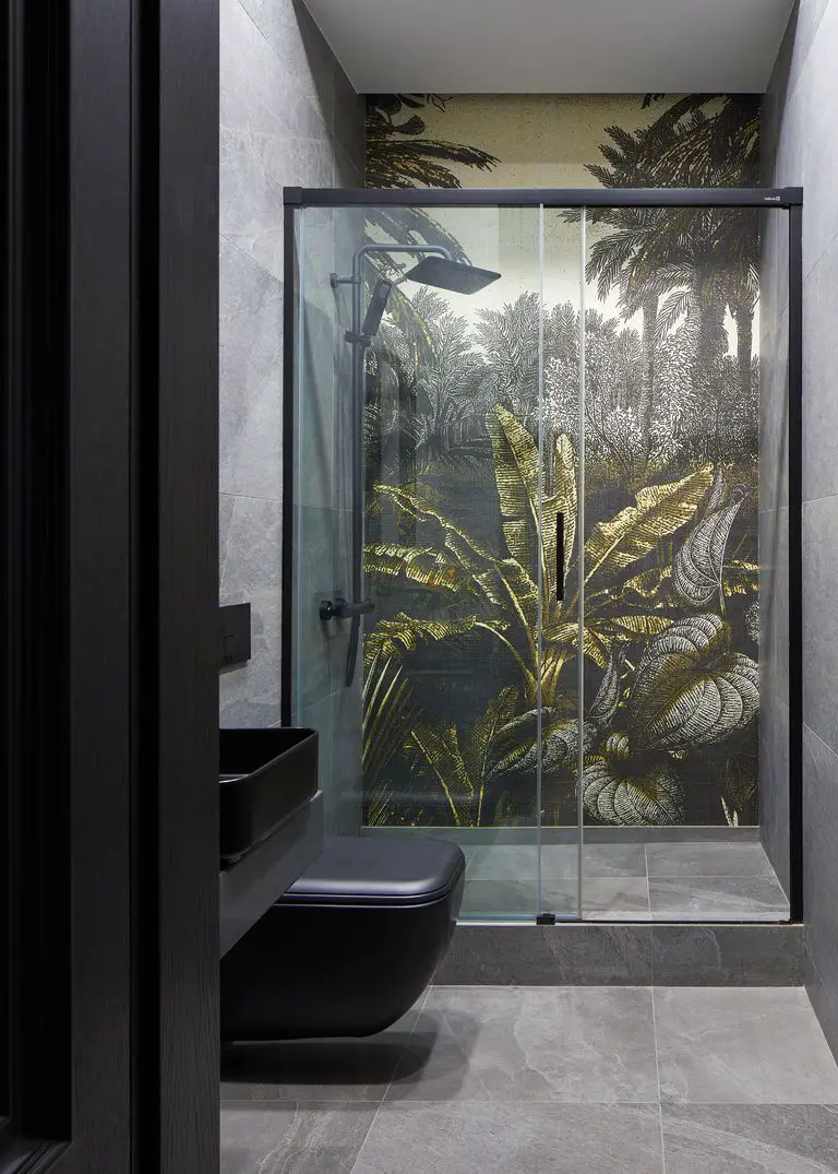 巴黎风尚 · 哈萨克斯坦的优雅家庭公寓-31