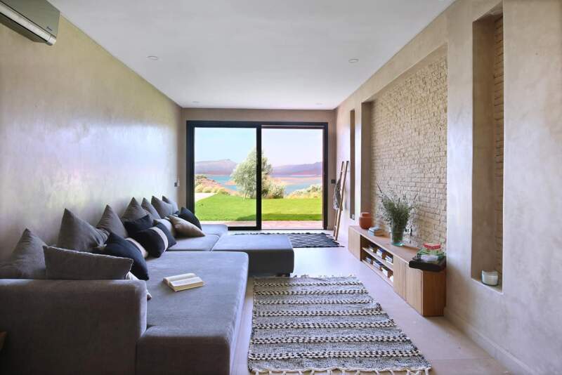 Bin El Ouidane湖畔的变色龙别墅丨摩洛哥丨Zin Archi（Zineb Cherkaoui创立）-34