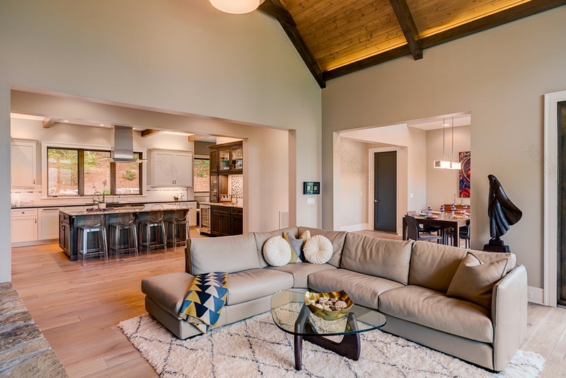 韦内斯维尔山地现代工匠住宅-11