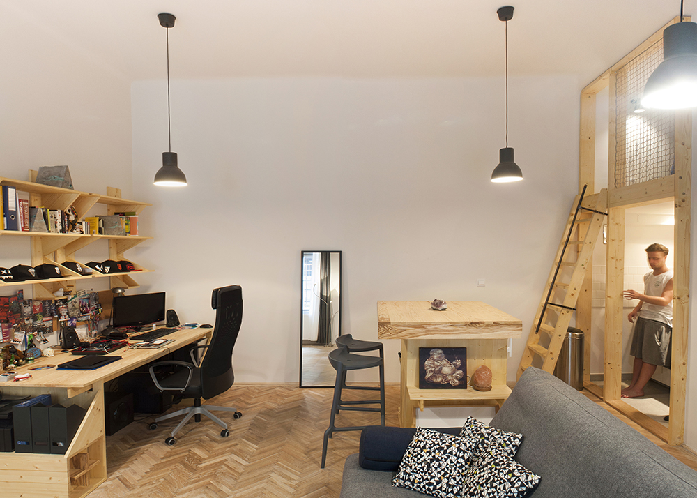 micri livework apartment in downtown budapest-6