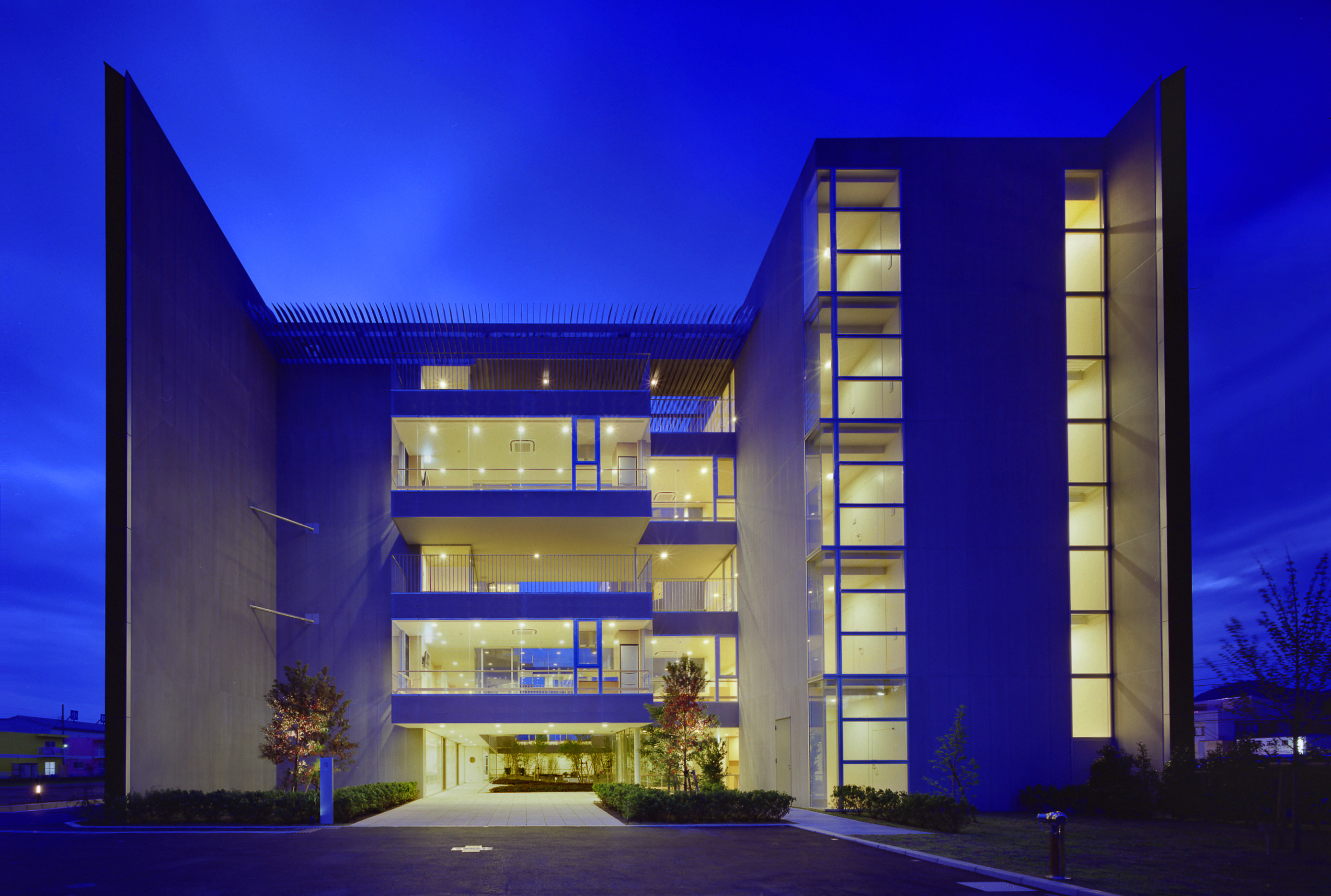 福井山峦间的温馨养老院-16