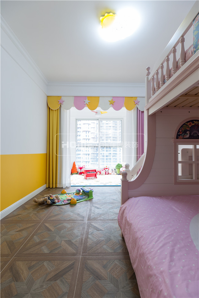 现代美式四口之家,色彩碰撞出的生活浪漫-70