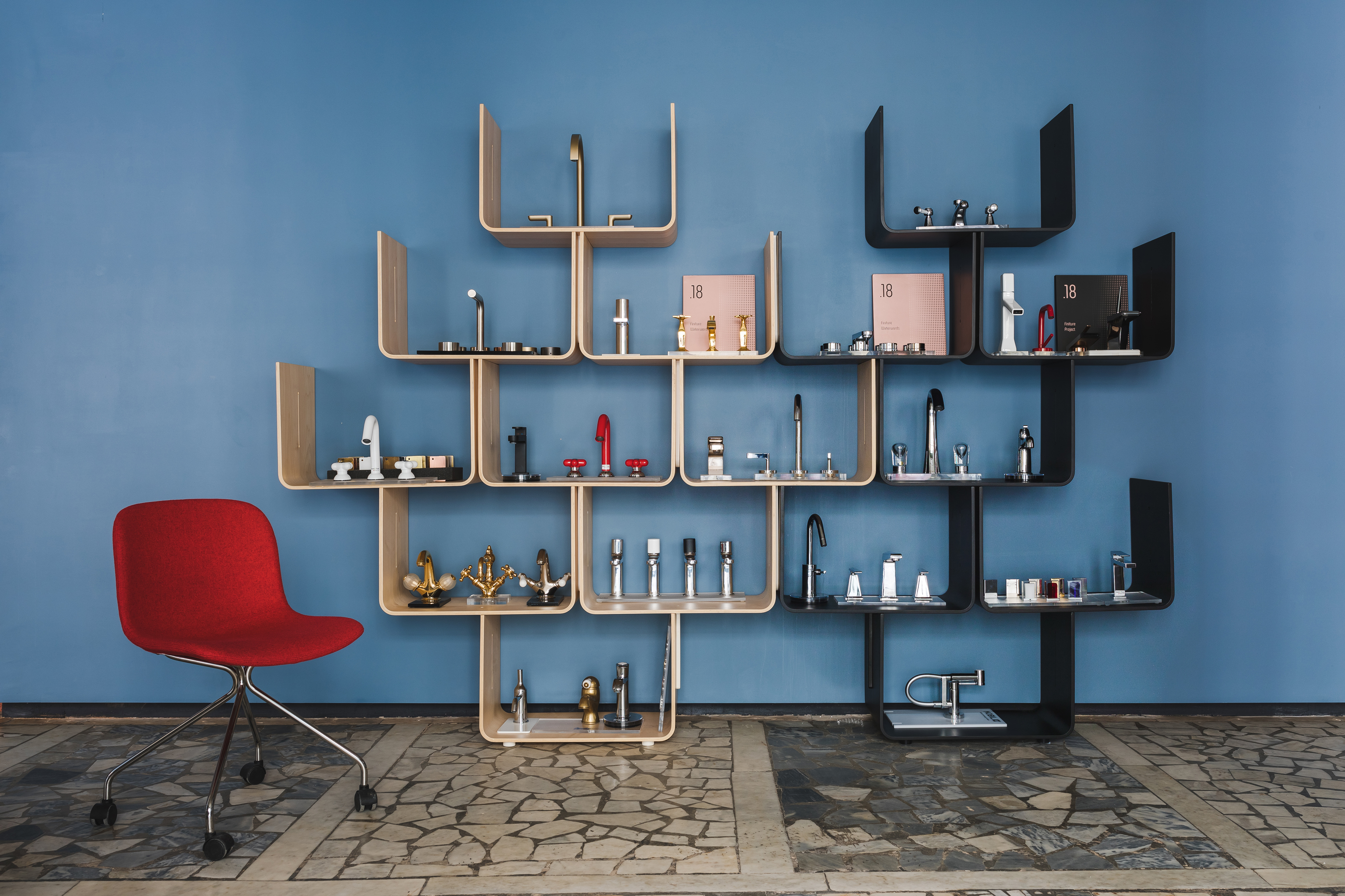 圣彼得堡的 AND28 设计空间——现代卫浴设计的艺术展示-12