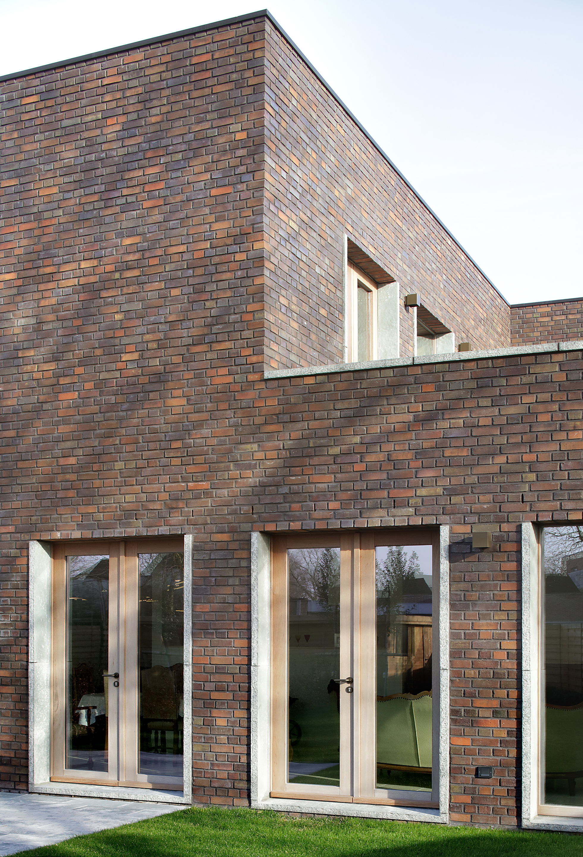 比利时郊区别墅设计，创新几何形态与丰富空间层次-20