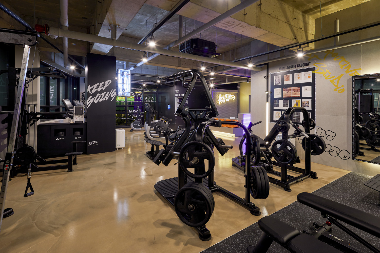 照明点睛 50 平小店的时尚室内设计-8