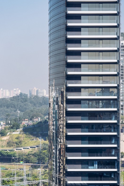 贝里尼一号大楼绿色垂直设计-18