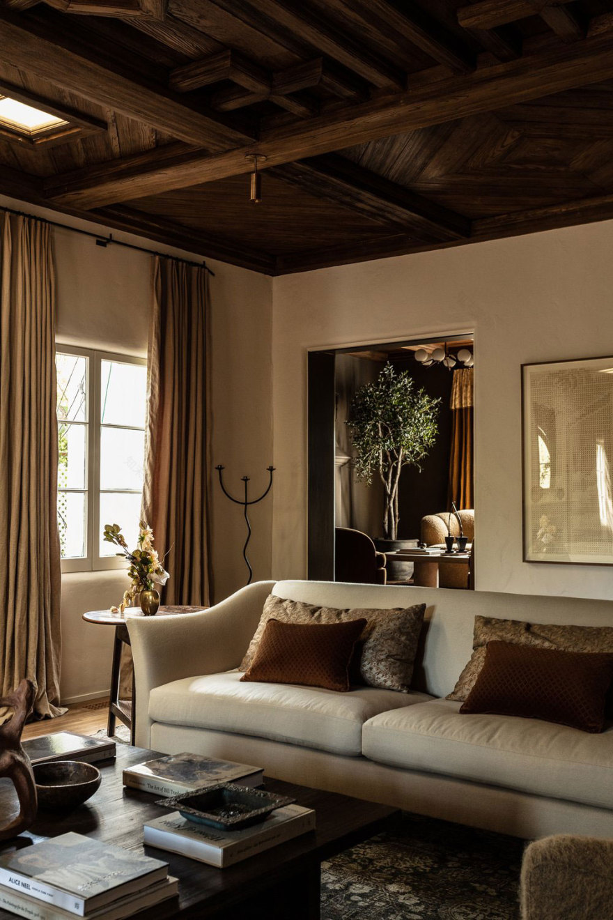 洛杉矶西班牙别墅的舒适更新-2