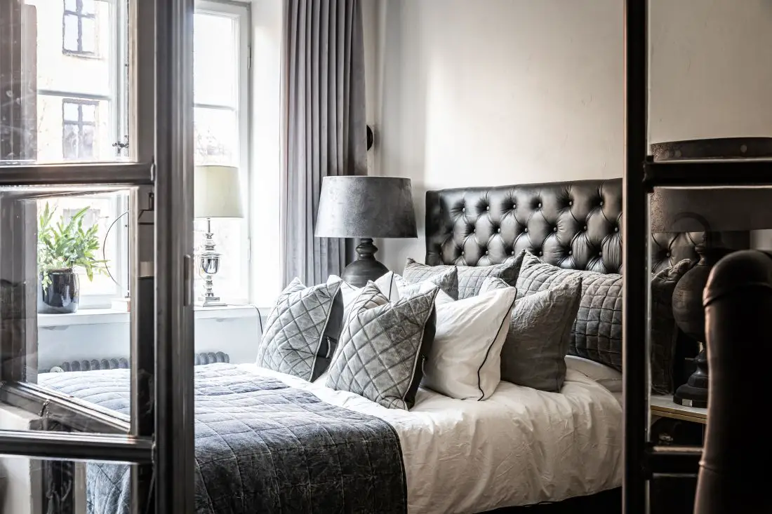 瑞典小公寓的灰调魅力-7