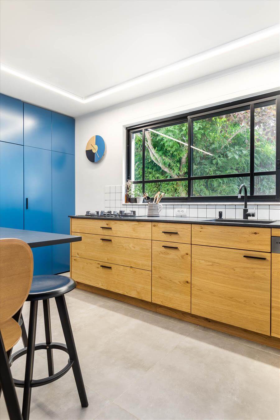 רויטל ארז | עיצוב פנים בית פרטי 7 חדרים בכוכב יאיר - PICKINTERI-13