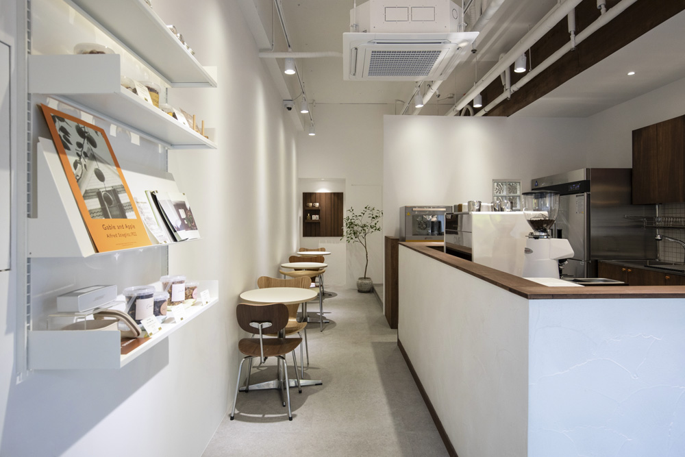 13 平米的精致诺克四季 | 白色与木色调的完美融合-4