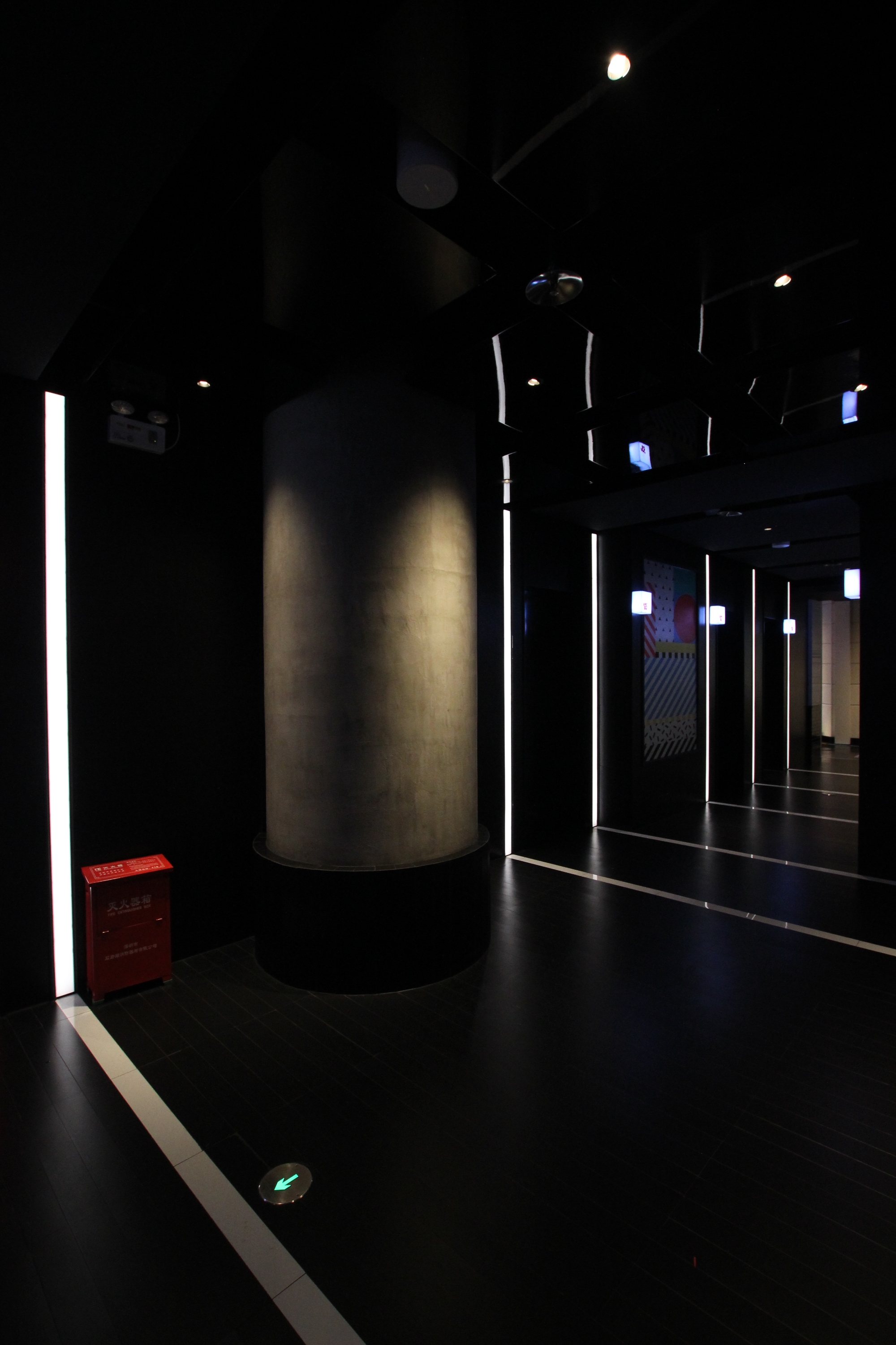 骑光穿越 | 埃素灯光设计营造主题街区场景化娱乐新体验-21