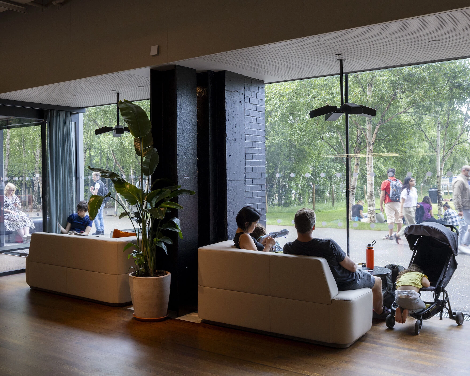 泰特现代美术馆的角落丨英国伦敦丨Holland Harvey Architects-14