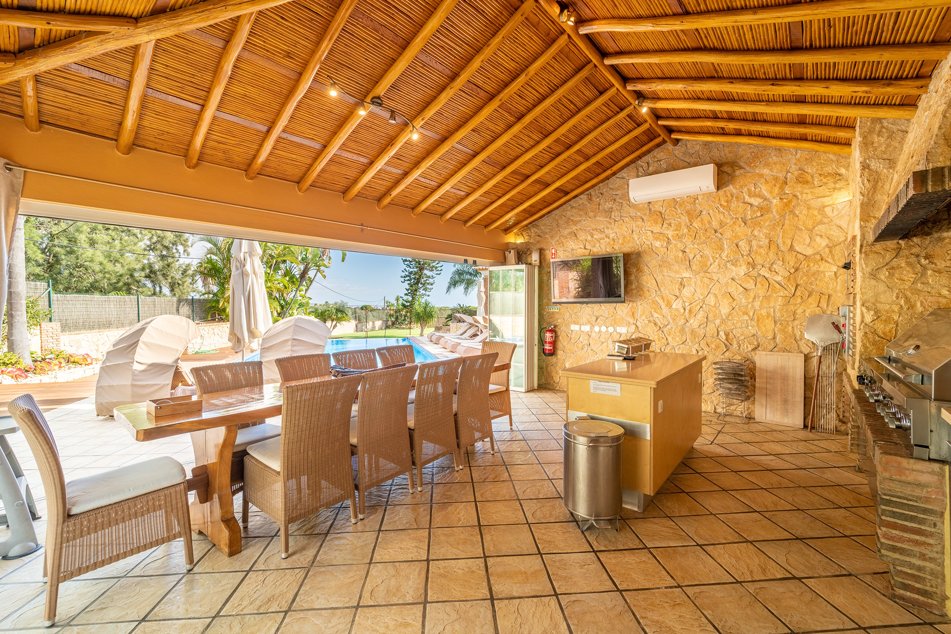Villa Amberlyn-18