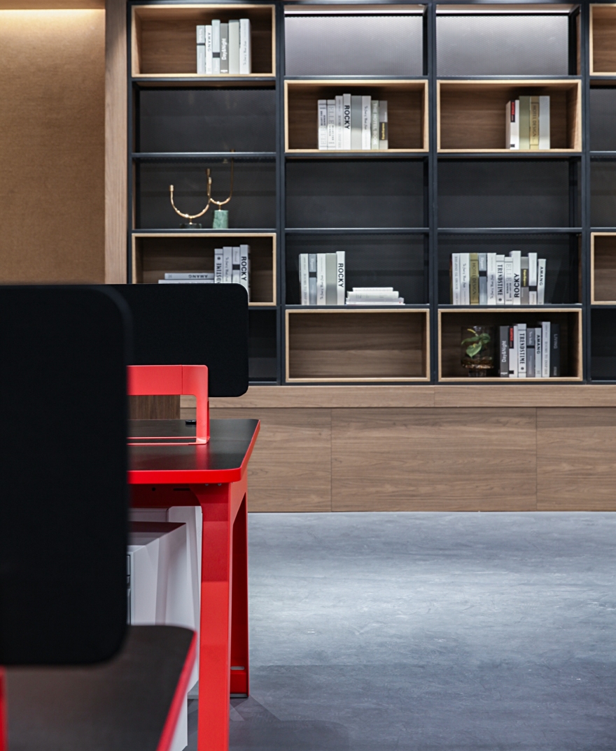 壹同创意打造明道照明工业风办公室-15