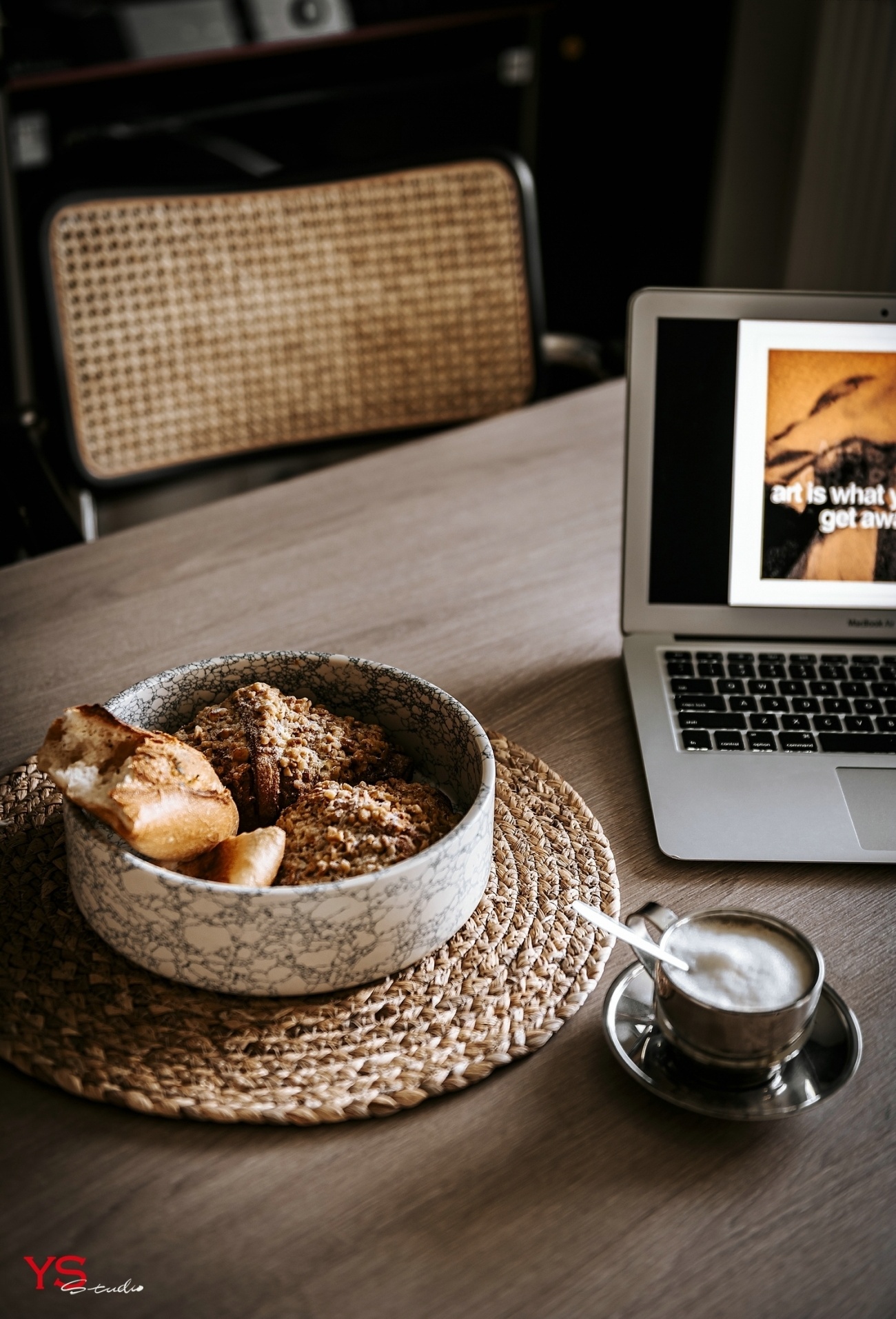 奶咖色之家 · 融合复古与极简的一室设计丨中国重庆-54