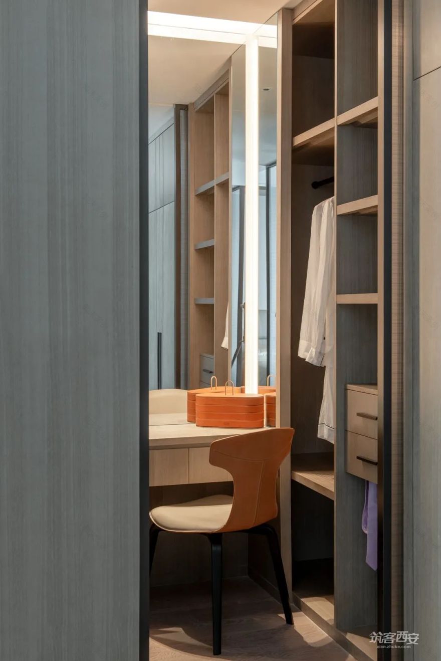 曲江玫瑰园·刘雅娟的大平层艺术装扮丨中国西安丨様家荟·御点软装设计中心-84