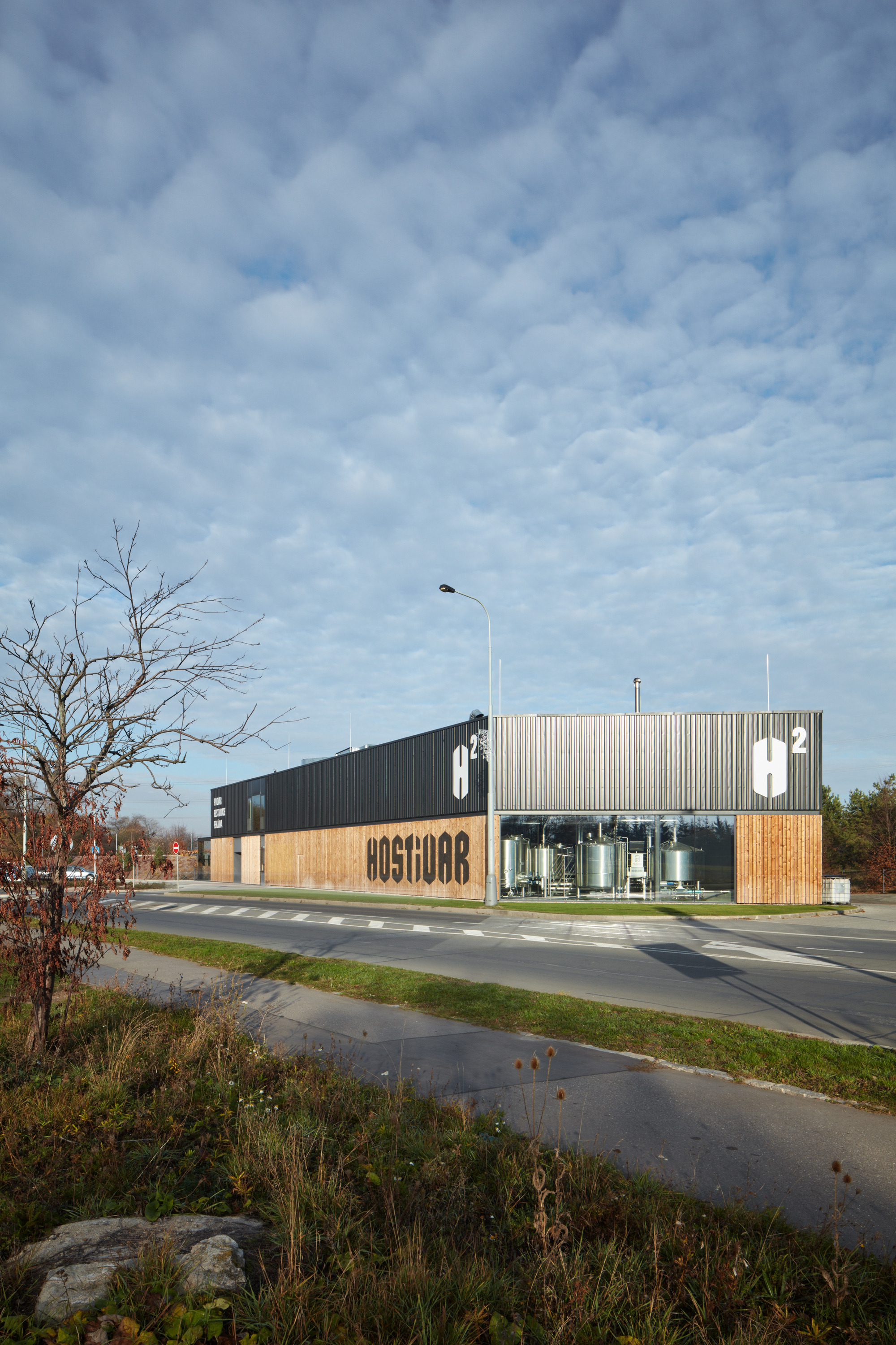 Prague Hostivar H2 啤酒餐厅设计-22