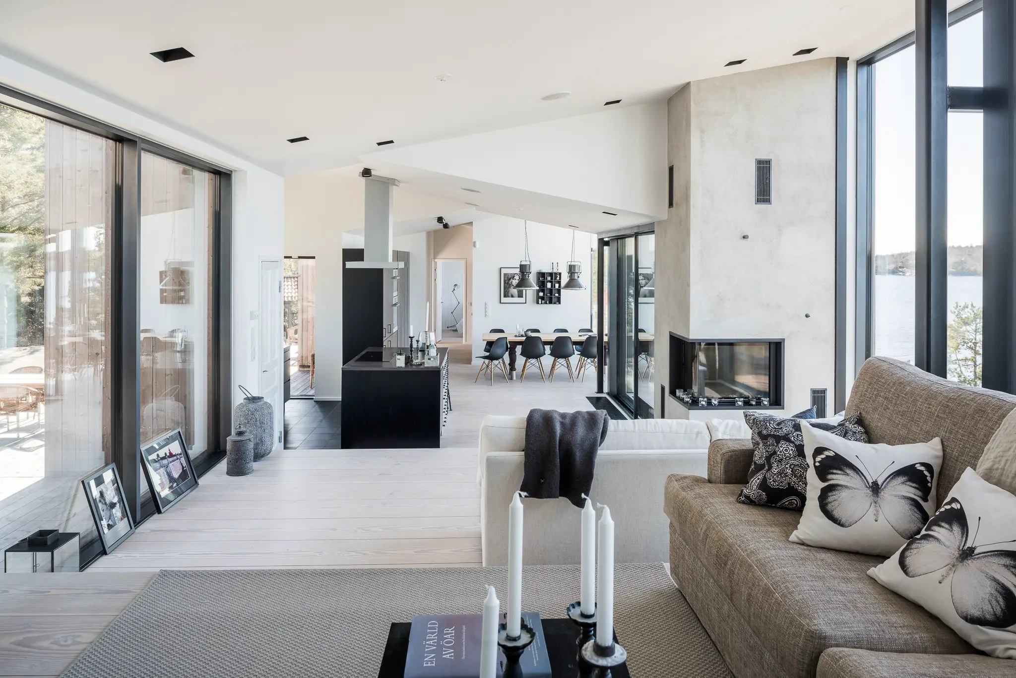 瑞典湖泊度假屋 | 梦幻般的水边度假胜地-1