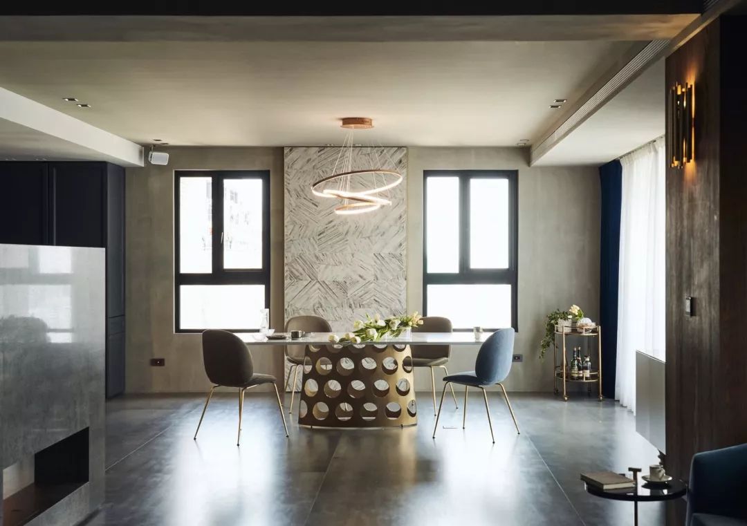 高雄 173 平米毛胚屋，牙医师夫妻的鎏金岁月家居-0