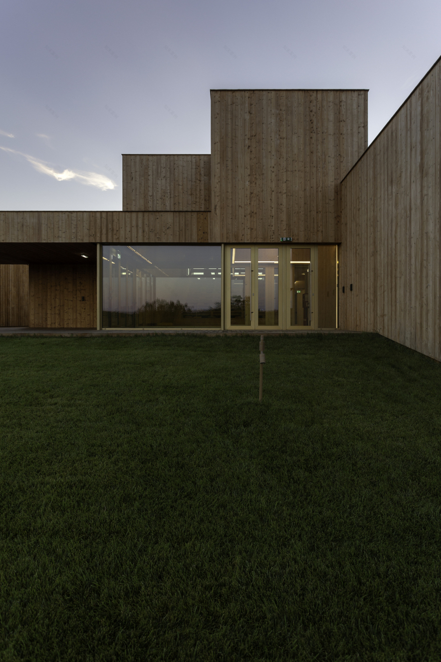 斯马特韦尔 CLT 办公楼丨罗马尼亚丨Vertical Studio-32