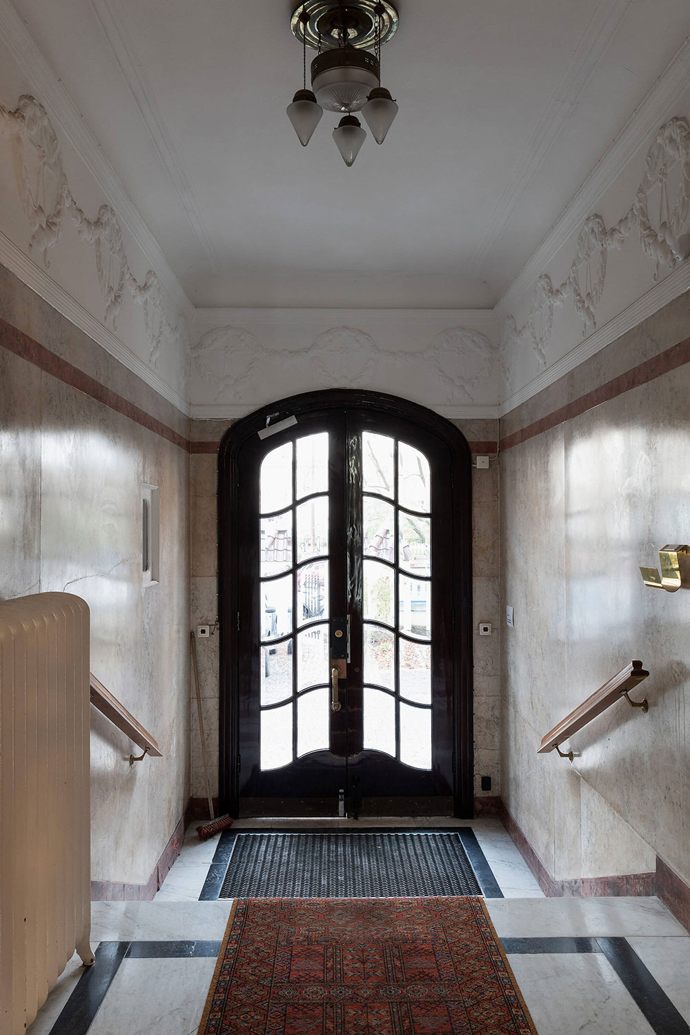 独特的斯堪的纳维亚风格公寓设计-31