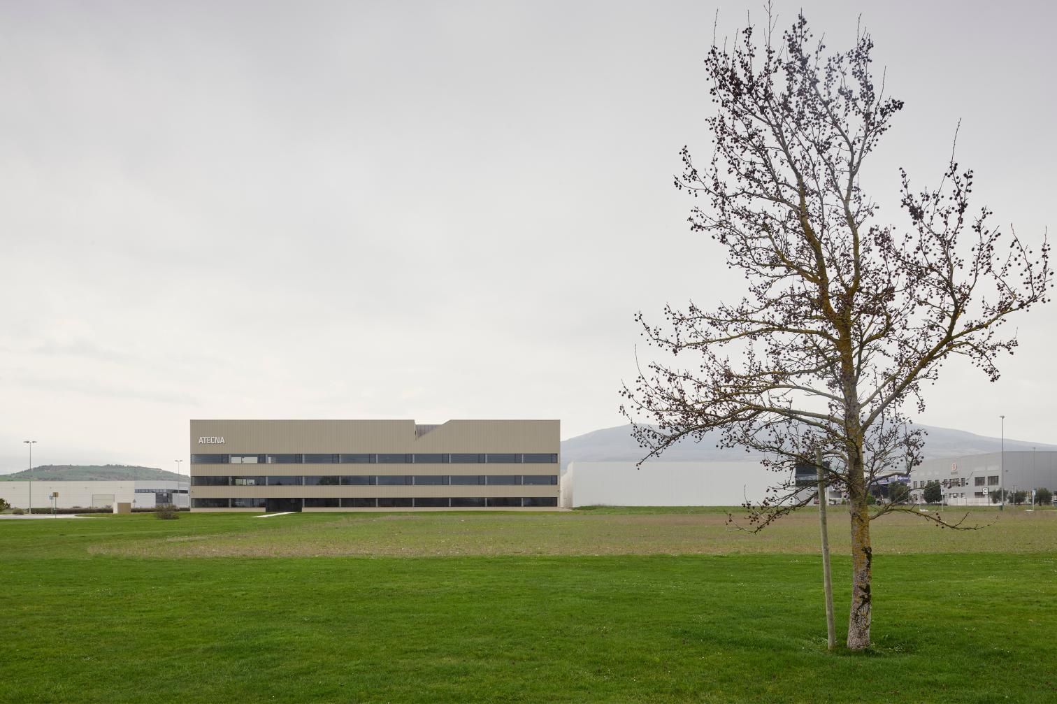 巴特宾 Atecna 工业总部丨西班牙纳瓦拉丨Íñigo Beguiristáin 和 GVG Estudio-10
