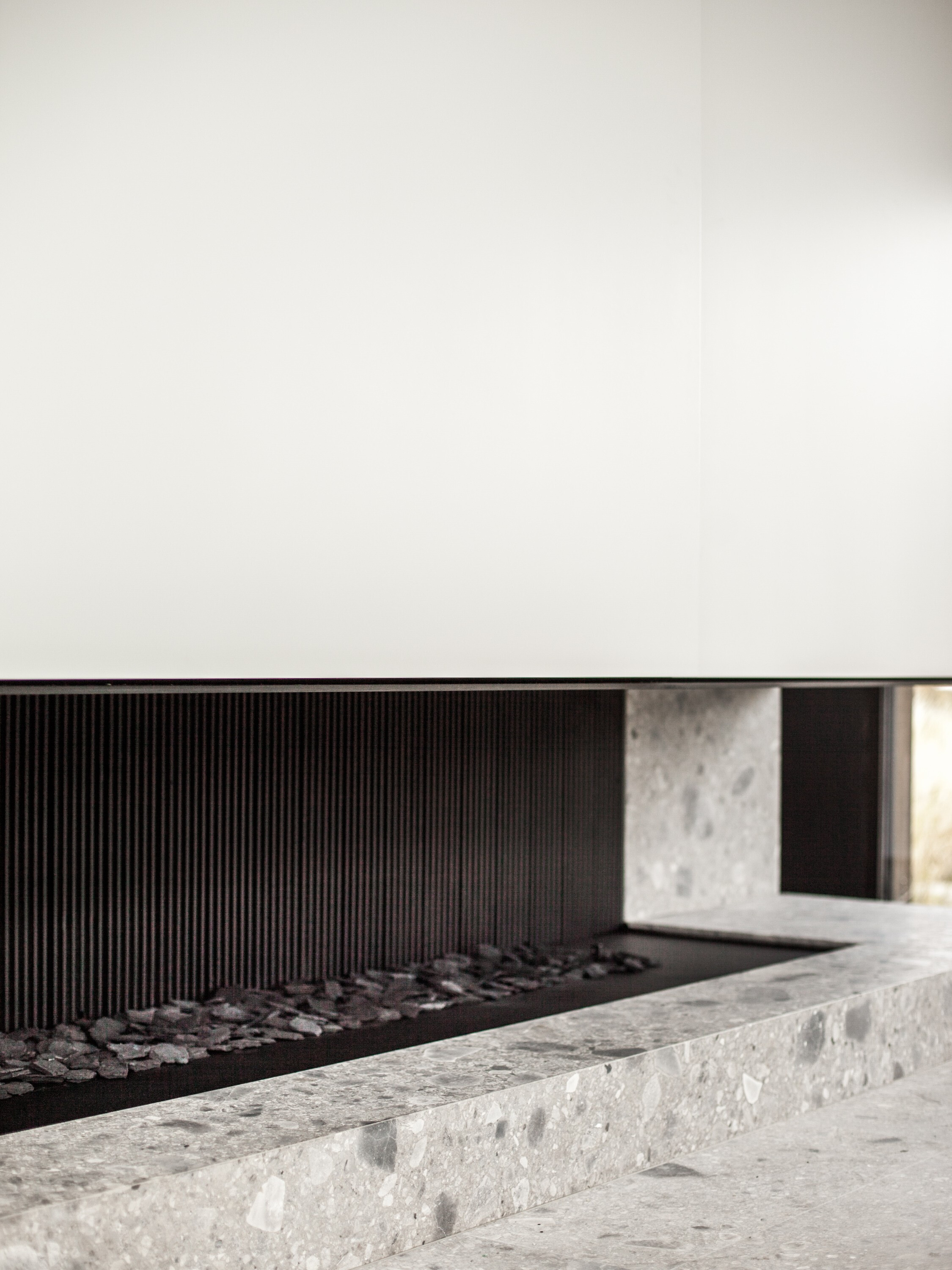 比利时 Aalst 山巅别墅——简约优雅的私人住宅设计-16