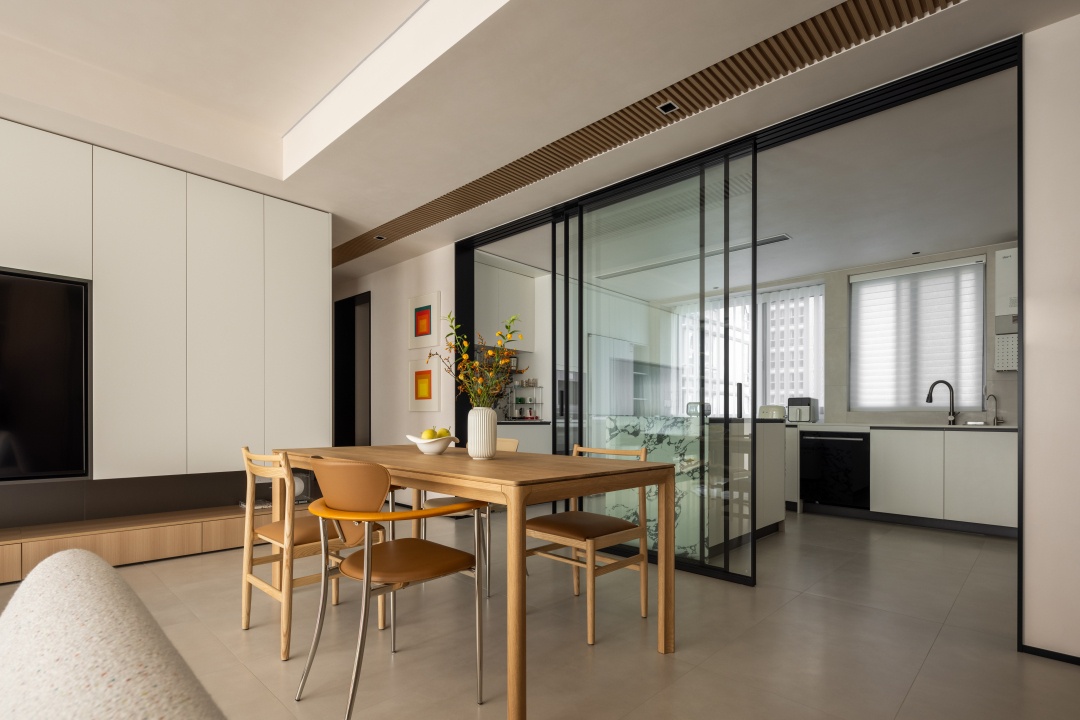 木色流淌,平静松弛的治愈之家丨晓安设计-38