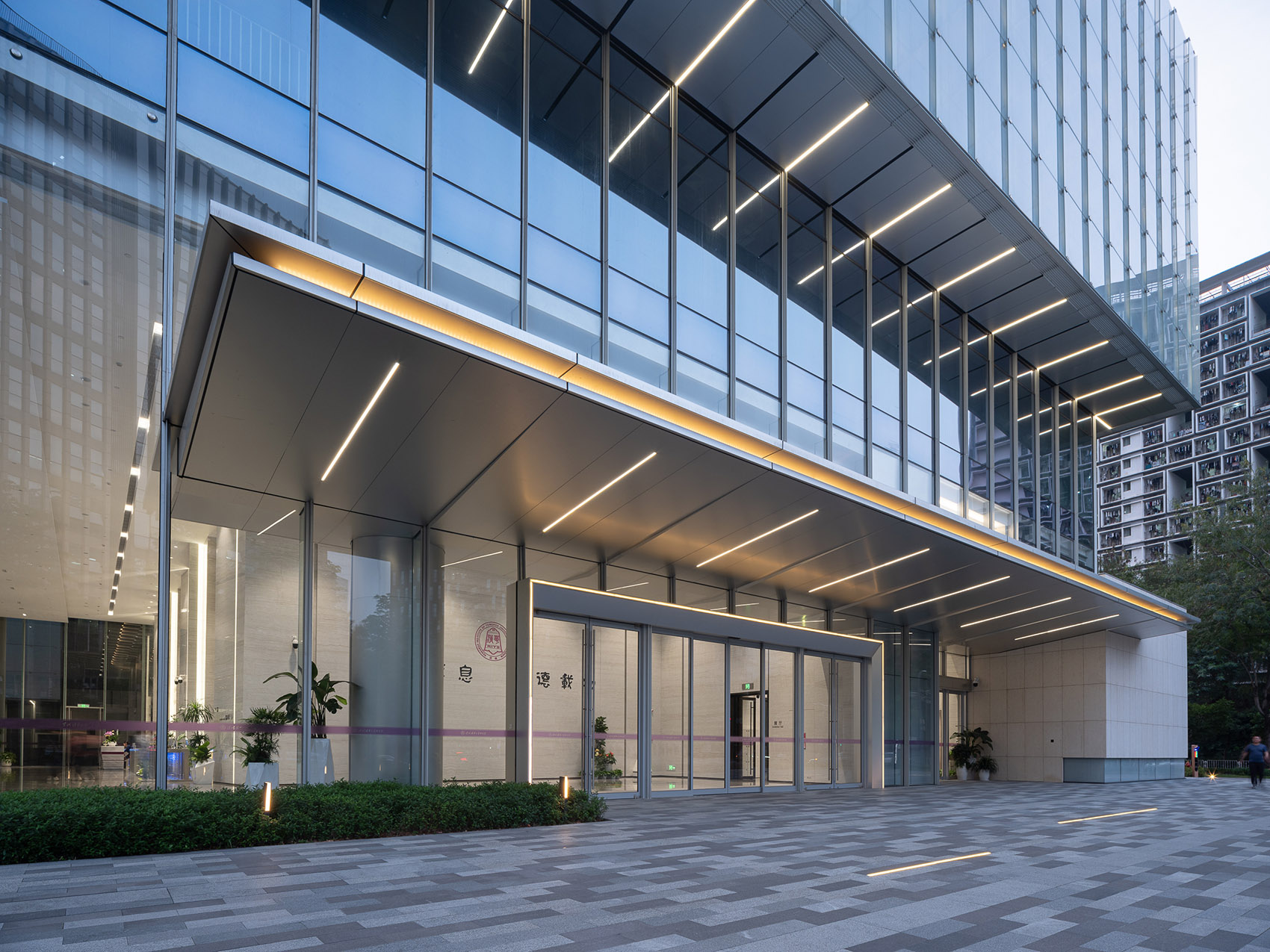 深圳清华大学研究院新大楼丨中国深圳丨华阳国际设计集团-73