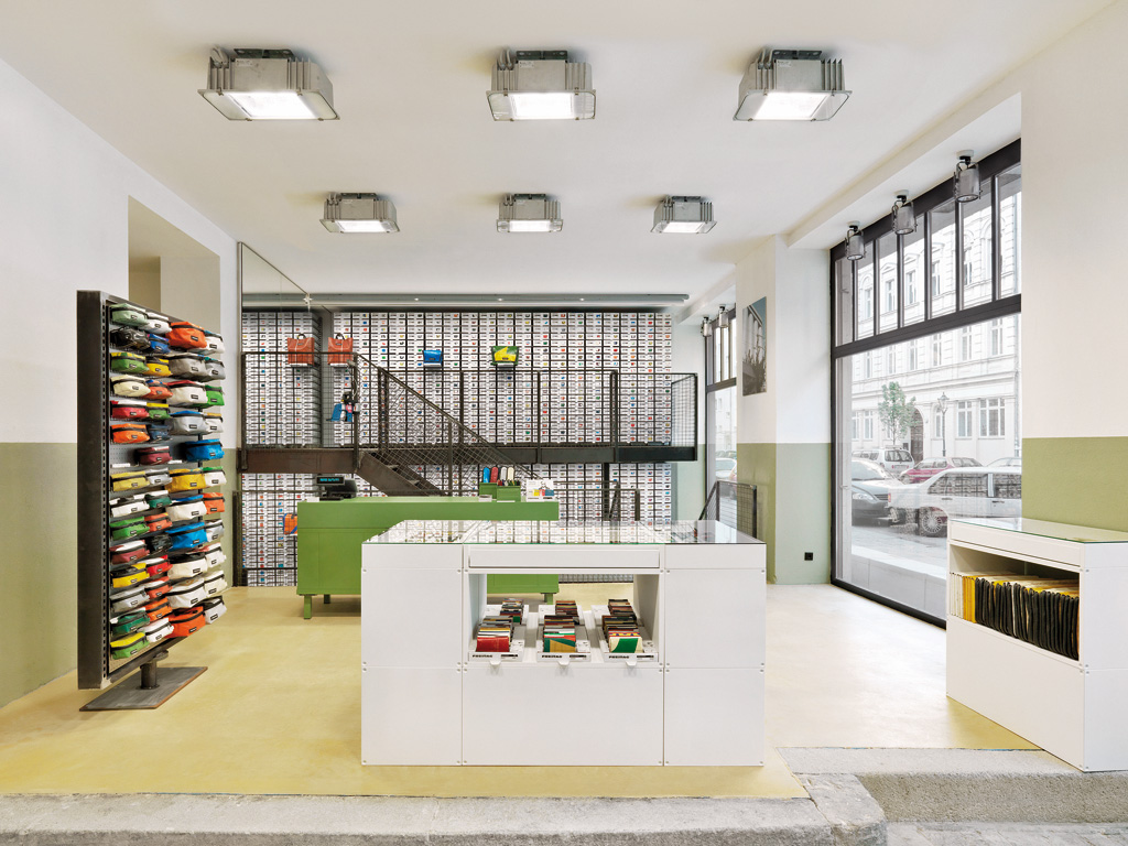 全球 Freitag 商店室内设计鉴赏-14