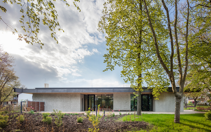 凯泽斯劳滕的哨子谷(注:因 Pfeifertälchen 并非常见标准词汇,哨子谷 是结合 Pfeifer 有哨子之意和 Tälchen 有小山谷之意的推测翻译,仅供参考) 丨东帝汶劳滕丨AV1 Architekten-10