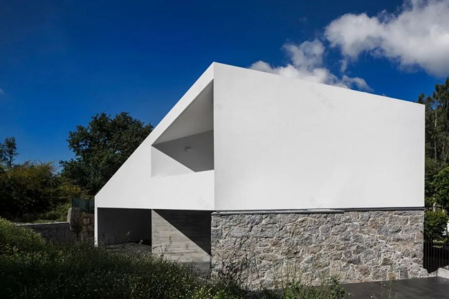 埃斯托里尔别墅丨葡萄牙丨Rui Vieira Oliveira architect-30