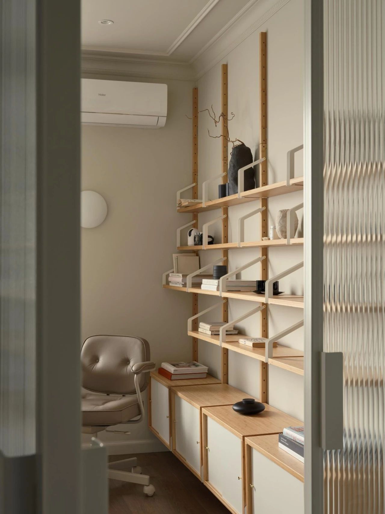 奶油风公寓设计丨Sasha Levina-13