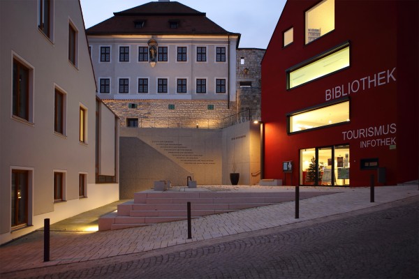 慕尼黑城堡山公共开放空间建筑项目丨德国-2