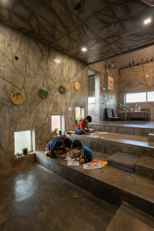 自然共生 · 印度艺术家住宅设计丨A Line Studio-21